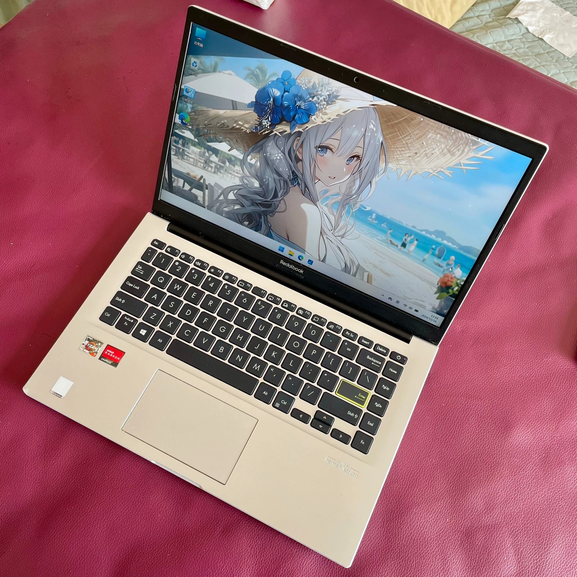 华硕A豆14 华硕笔记本 CPU：R7-4700U相当于i7-10代 内存：16G 硬盘：512G固态 屏幕：14寸 高清屏 1080P分辨率 窄边框 接口丰富